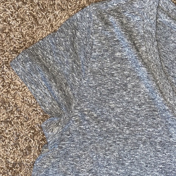 Mossimo Gray V-Neck tee - Picture 3 of 4